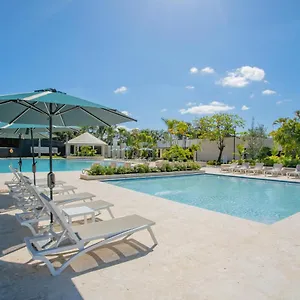 Xeliter One Playa Dorada Appart hôtel